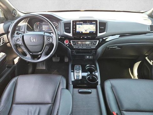 Used 2020 Honda Ridgeline Black Edition image 22