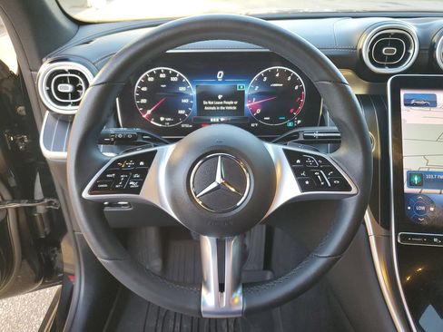 Used 2023 Mercedes-Benz GLC 300 4MATIC image 20