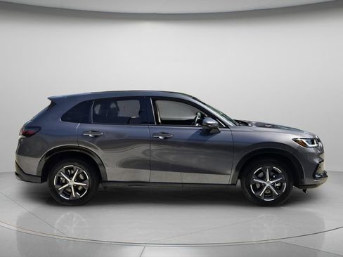 Certified 2025 Honda HR-V EX-L image 3