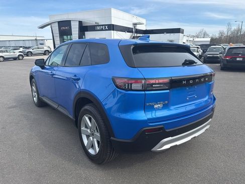 Used 2024 Honda Prologue EX image 3