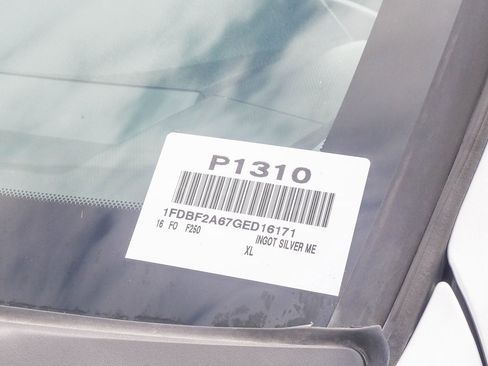 Used 2016 Ford F250 XL image 24