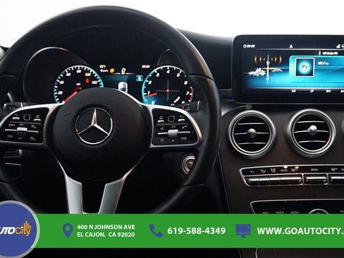 Used 2021 Mercedes-Benz C 300 Sedan image 5