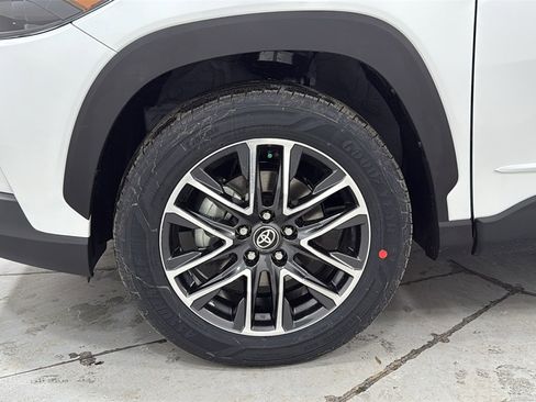 New 2026 Toyota Corolla Cross XLE image 24