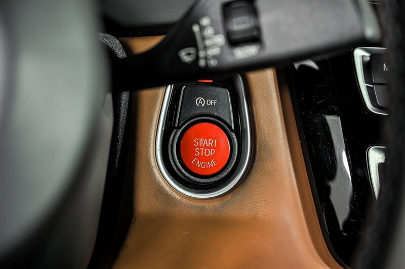 Used 2020 BMW M4 Coupe w/ Competition Package RWD image 23