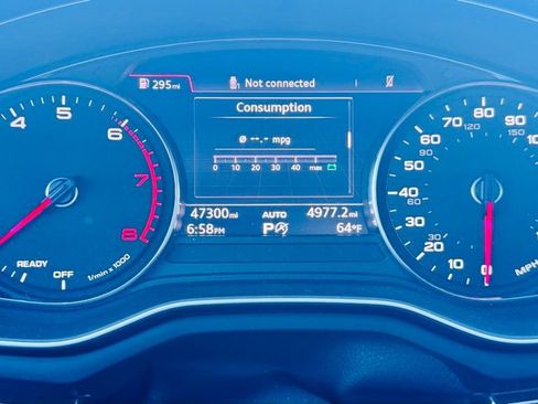 Used 2019 Audi A4 2.0T Premium w/ Convenience Package FWD image 17