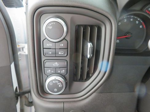 Used 2024 GMC Sierra 1500 Pro image 18