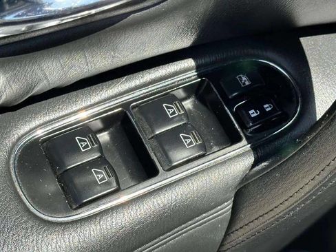 Used 2011 INFINITI QX56 4WD w/ Theater Pkg image 16