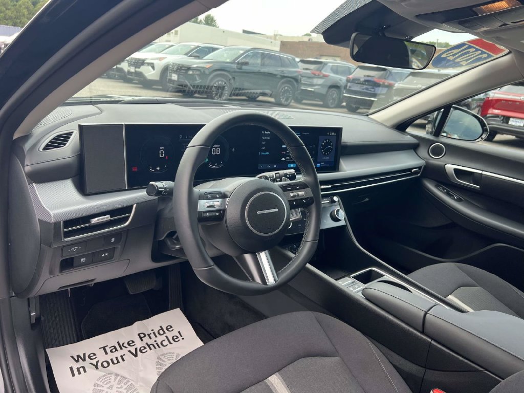 Used 2026 Hyundai Sonata SEL FWD image 20