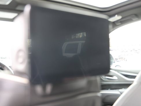 Used 2021 Cadillac Escalade Sport w/ Driver Assist Tech Package image 29