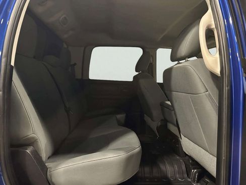 Used 2016 RAM 2500 Tradesman w/ Chrome Appearance Group AWD/4WD image 21