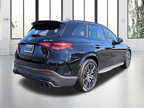 Used 2026 Mercedes-Benz GLC 43 AMG 4MATIC image 5