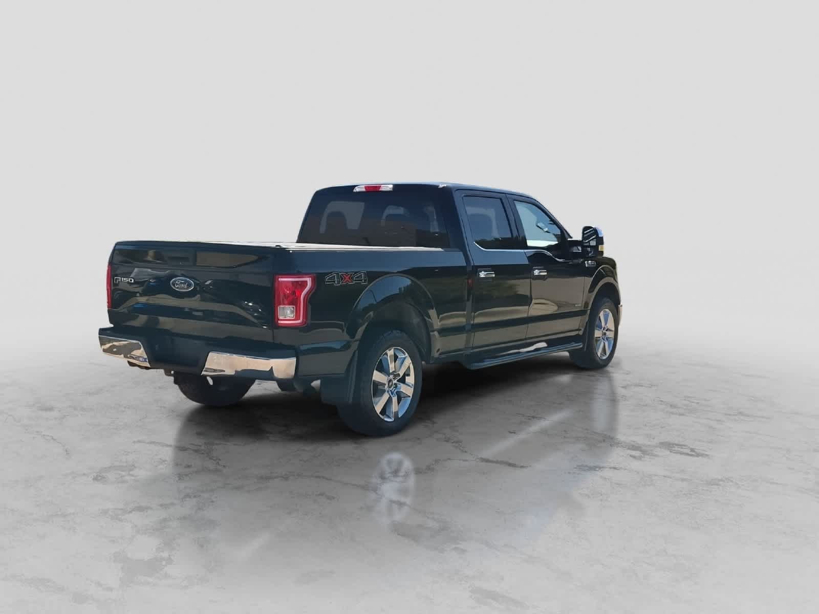 Used 2017 Ford F150 XLT w/ Trailer Tow Package AWD/4WD image 8
