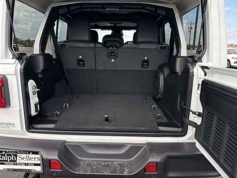 New 2026 Jeep Wrangler Unlimited Sahara image 7