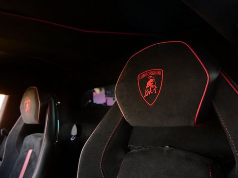 Used 2016 Lamborghini Aventador LP 750-4 Superveloce image 29