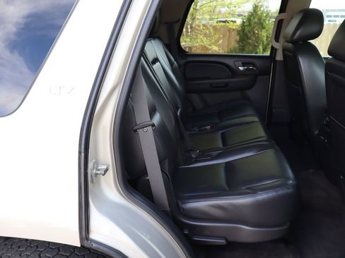 Used 2013 Chevrolet Tahoe LTZ image 23
