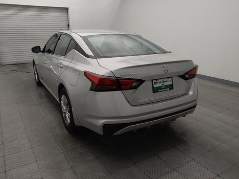 Used 2022 Nissan Altima 2.5 S FWD image 6
