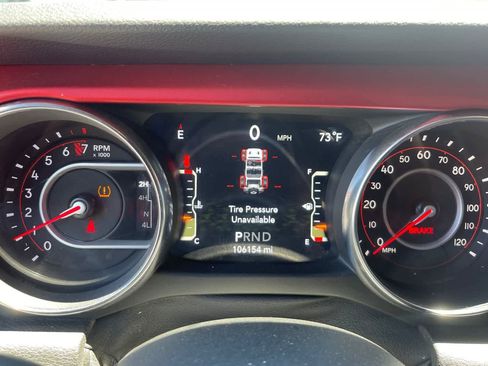 Used 2019 Jeep Wrangler Unlimited Rubicon AWD/4WD image 13