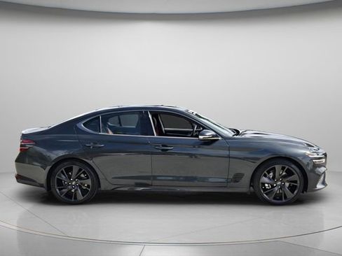 Certified 2023 Genesis G70 2.0T w/ Sport Prestige Package RWD image 5