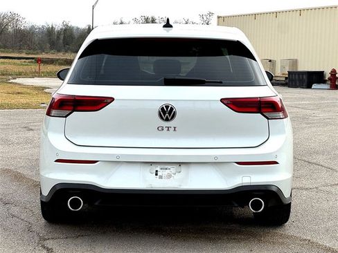 Certified 2022 Volkswagen GTI SE image 7