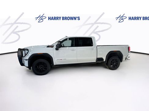 Used 2025 GMC Sierra 3500 AT4 w/ AT4 Premium Plus Package AWD/4WD image 8
