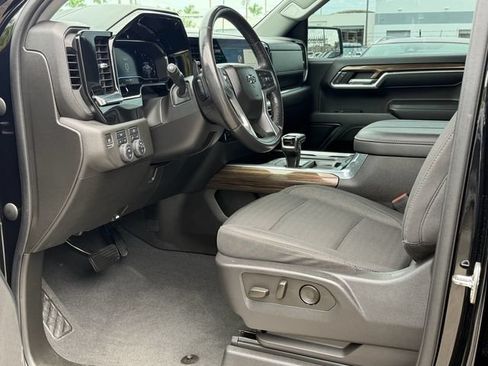 Certified 2023 Chevrolet Silverado 1500 RST AWD/4WD image 14