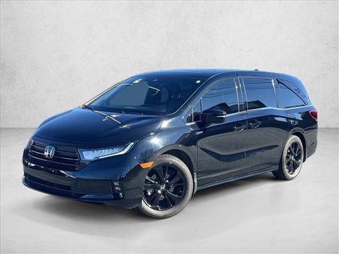 Used 2023 Honda Odyssey Sport image 1