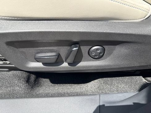 New 2026 Nissan Murano Platinum w/ Cargo Package AWD/4WD image 13