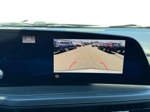 Used 2024 Cadillac XT4 Premium Luxury AWD/4WD image 15