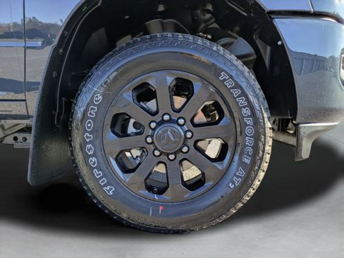 New 2026 RAM 2500 Big Horn AWD/4WD image 11