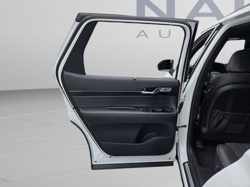 Used 2025 Hyundai Palisade Calligraphy AWD/4WD image 21