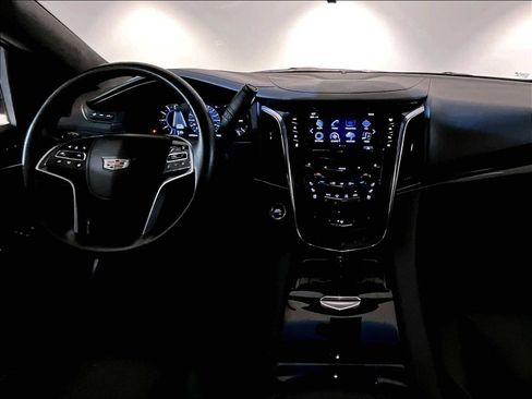 Used 2018 Cadillac Escalade ESV Platinum image 17