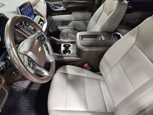 Used 2023 Chevrolet Tahoe LT w/ Luxury Package AWD/4WD image 31