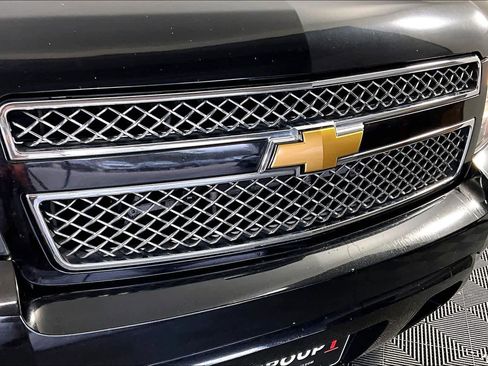 Used 2012 Chevrolet Tahoe LTZ image 28