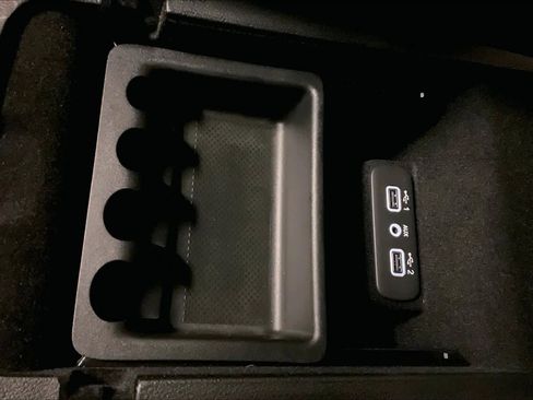 Used 2021 Dodge Charger SXT w/ Blacktop Package image 35