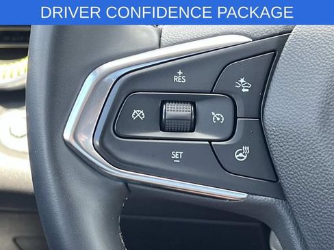 Used 2025 Chevrolet Trax ACTIV w/ Driver Confidence Package FWD image 23