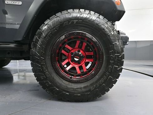 Used 2017 Jeep Wrangler Rubicon image 20