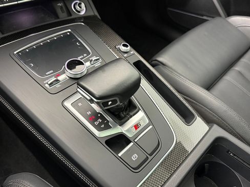 Used 2019 Audi SQ5 Premium Plus w/ Premium Plus Package image 21