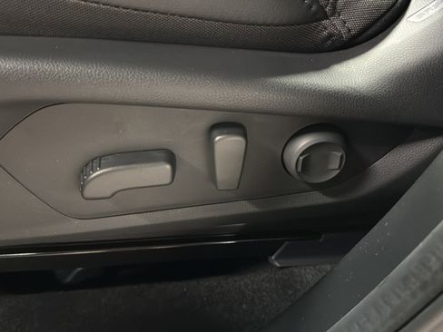 New 2026 Subaru Forester Premium AWD/4WD image 17
