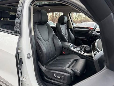 Used 2020 BMW X7 xDrive40i w/ Parking Assistance Package image 12