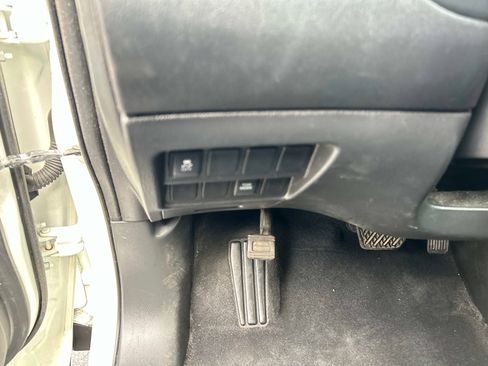 Used 2020 Nissan Pathfinder S AWD/4WD image 20