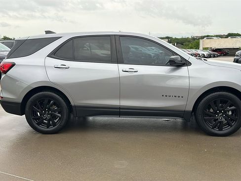 Used 2024 Chevrolet Equinox LS w/ LS Convenience Package FWD image 13