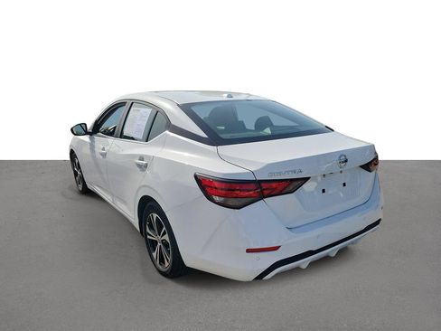 Certified 2022 Nissan Sentra SV FWD image 4