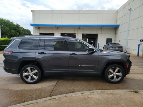 Used 2021 Jeep Grand Cherokee L Limited RWD image 4