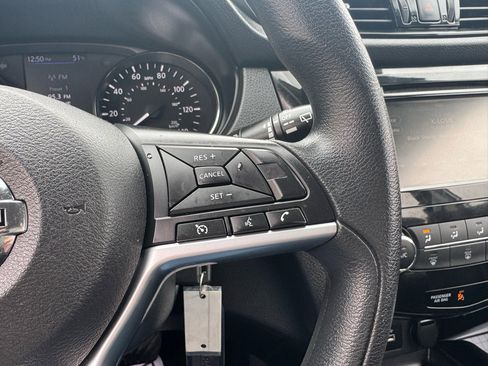 Used 2021 Nissan Rogue Sport S image 20