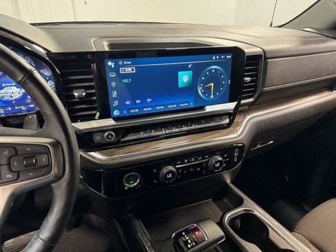 Used 2024 Chevrolet Silverado 1500 RST image 77