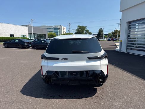 Used 2023 BMW XM AWD/4WD image 4