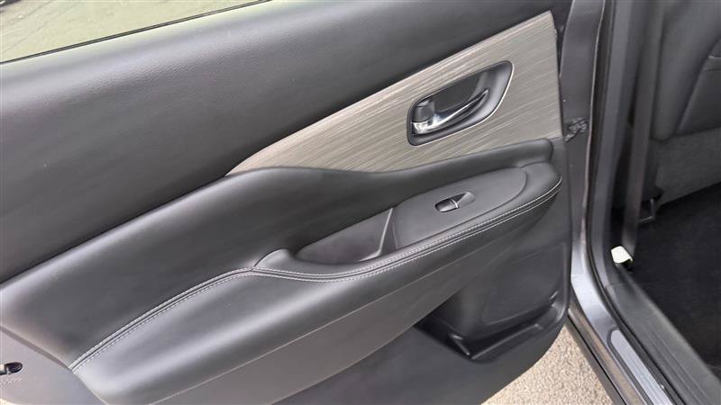Used 2016 Nissan Murano Platinum w/ Platinum Technology Package AWD/4WD image 20