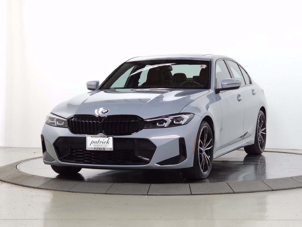 Used 2024 BMW 330i xDrive Sedan w/ M Sport Package AWD/4WD image 4