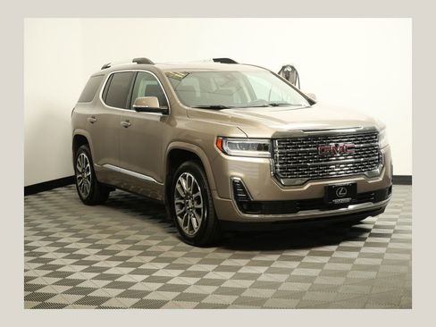 Used 2022 GMC Acadia Denali w/ Denali Ultimate Package AWD/4WD image 1