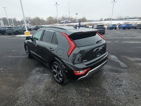 Certified 2024 Kia Niro EX Touring image 6